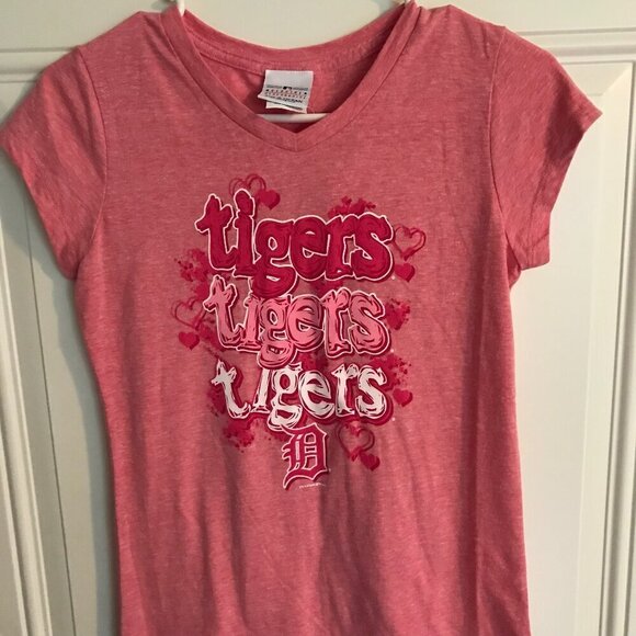 NWT Girl's MLB Geniune Merchandise Detriot Tigers pink t-shirt 5th & Ocean 14/16 - Picture 1 of 8